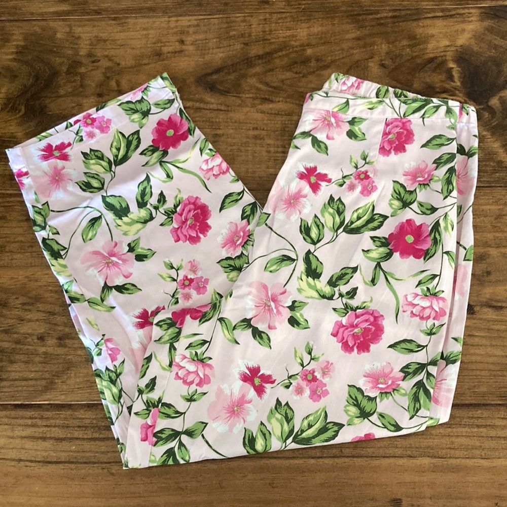 3 for $15🔥 Floral Pink and Green Pants